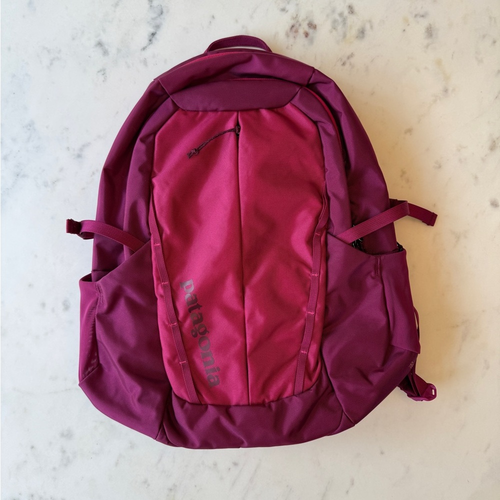 Like New Patagonia Refugio 26L Backpack